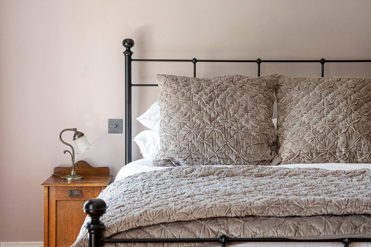 Cusgarne Manor Boutique B&B - Adults Only Truro Dış mekan fotoğraf